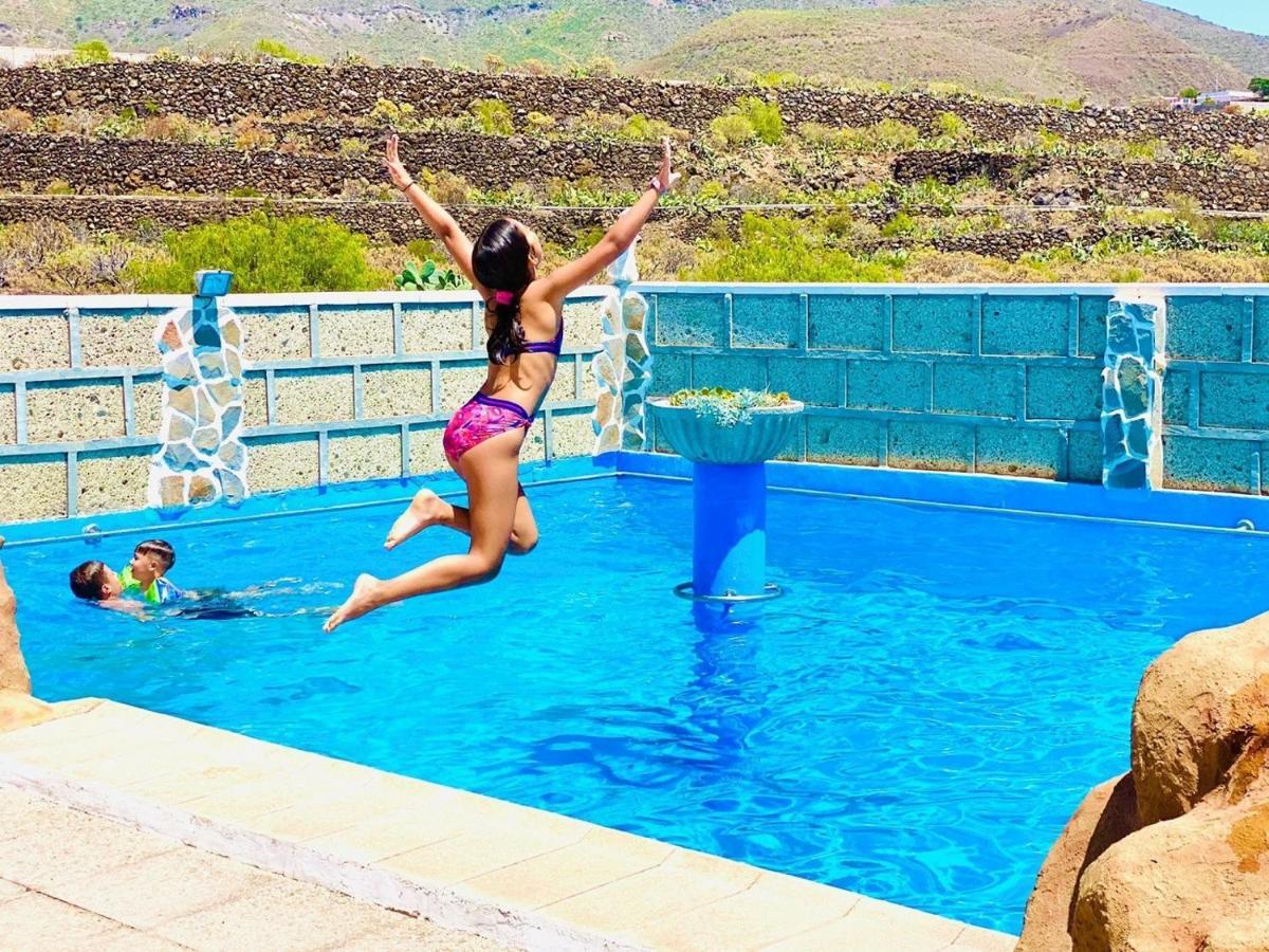 Arrebol Suite Con Jacuzzi, Piscina Y Naturaleza Buzanada Bagian luar foto